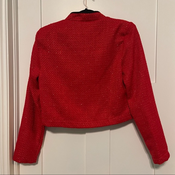SHEIN size XS red cropped jacket with shoulder pads and large gold button detail - Picture 4 of 4